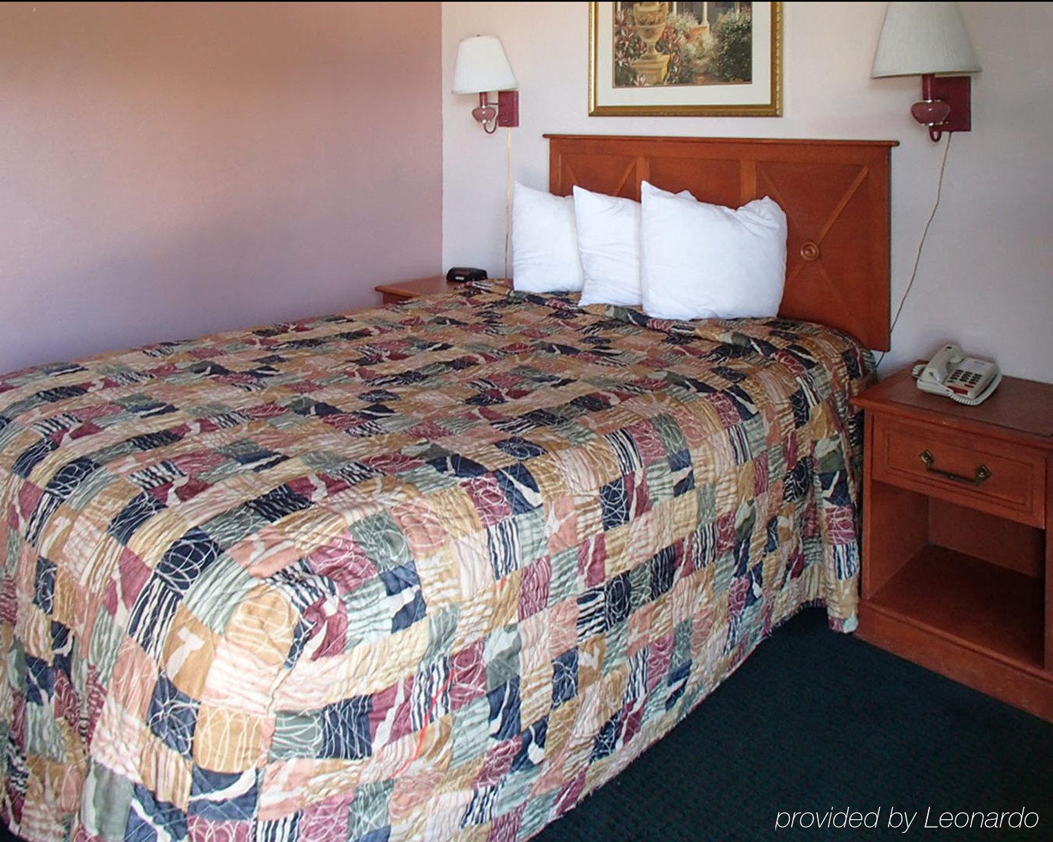 Rodeway Inn Leesburg Chain Of Lakes מראה חיצוני תמונה